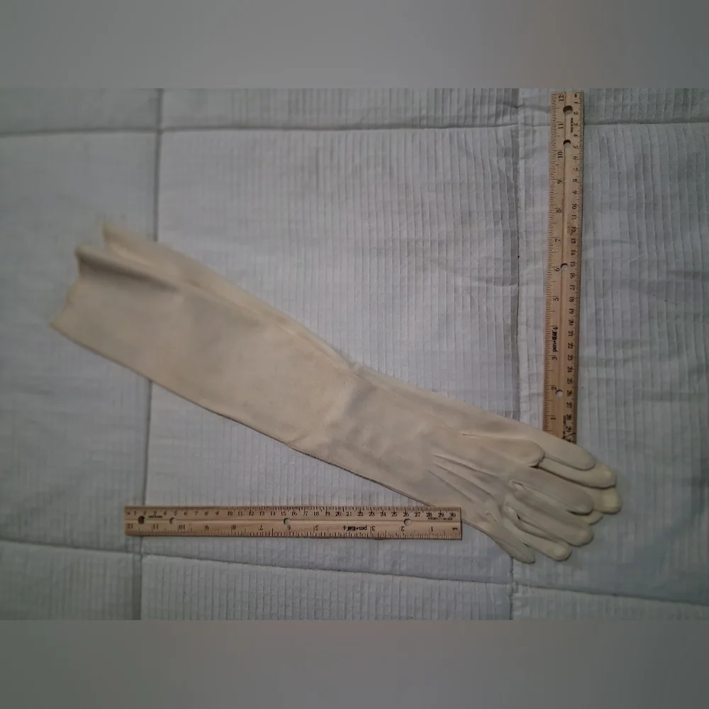 Elegant Cream Gloves with Button Detail